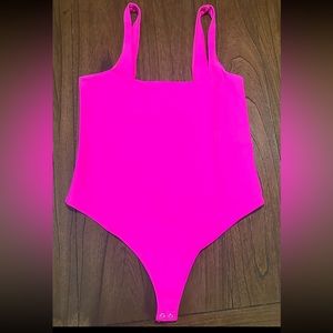 Good American bodysuit size 4 NWT